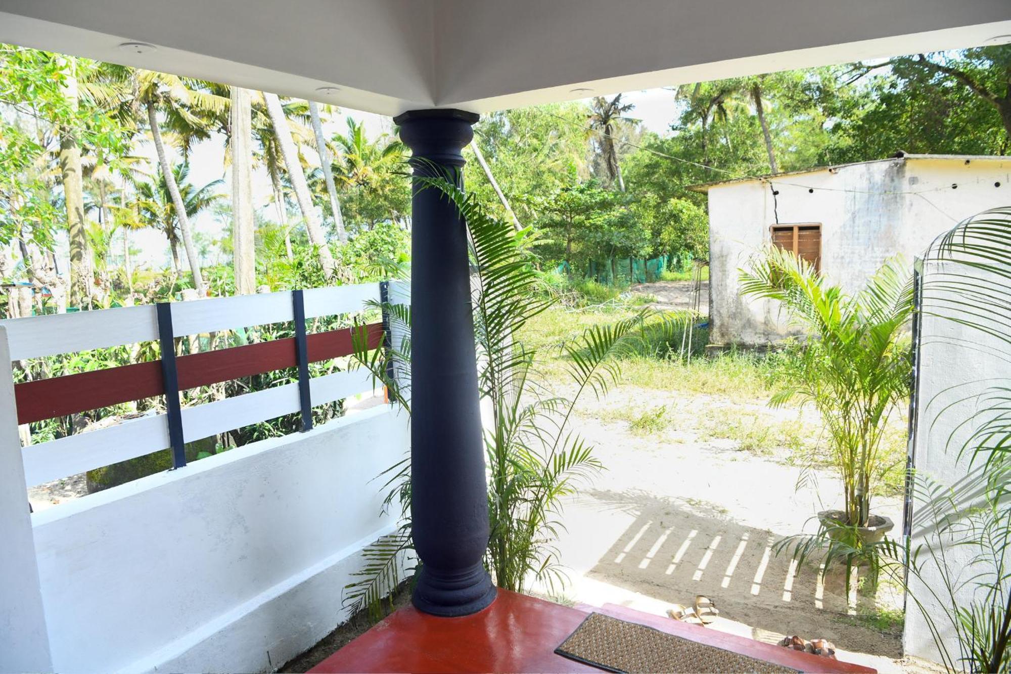 Shoreline Marari Beach Villa At Golden Beach Mararikulam Alappuzha Zewnętrze zdjęcie